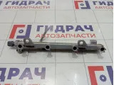 Топливная рампа (топливная рейка) Toyota Camry (XV70) 2381424020