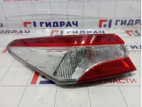 Фонарь задний наружный левый Toyota Camry (XV70) 8156133660