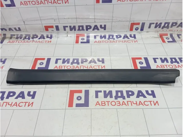 Накладка порога внутренняя передняя левая Toyota Camry (XV70) 6791406290C0