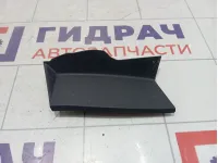 Накладка фонаря заднего правого Toyota Camry (XV70) 8149733020