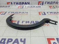 Накладка петли багажника правая Toyota Camry (XV70) 6457133070