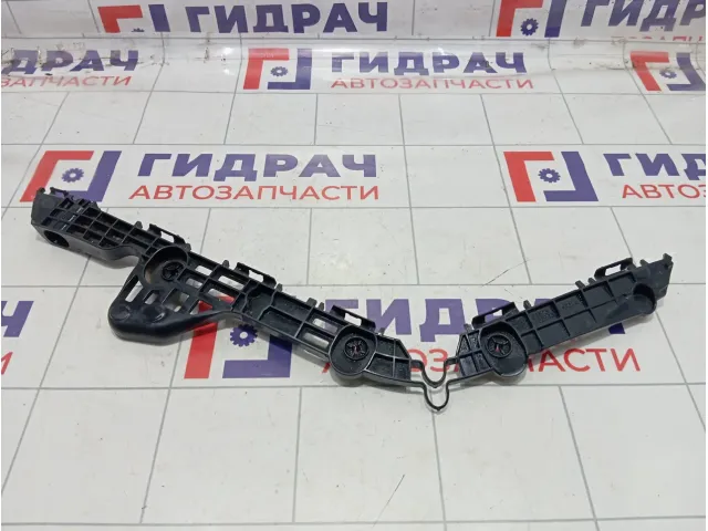 Кронштейн бампера задний левый Toyota Camry (XV70) 5257633130
