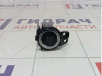 Кнопка запуска двигателя (Старт - стоп) Toyota Camry (XV70) 8961142012
