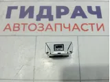 Разъем USB AUX Toyota Camry (XV70) 8553233020