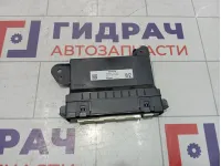 Блок управления климатической установкой Toyota Camry (XV70) 8865006F90