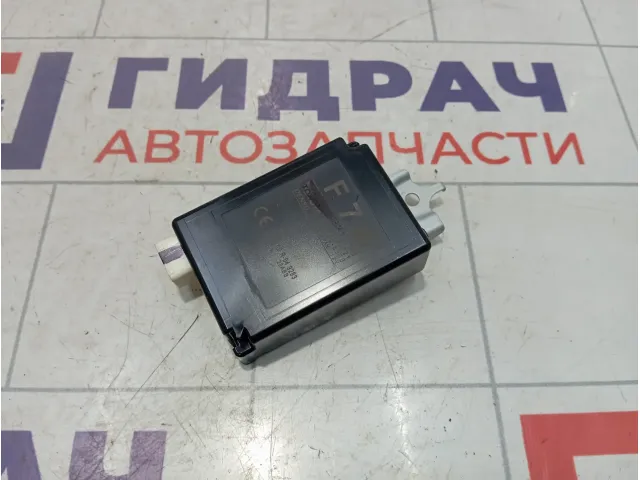 Блок электронный Toyota Camry (XV70) 897B033221