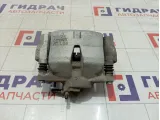 Суппорт тормозной передний левый Toyota Camry (XV70) 4775033311