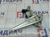 Стеклоподъемник электр. задний правый Toyota Camry (XV40) 69803-33050.