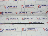Накладка стекла переднего правого Toyota Camry (XV40) 75710-33130. Наружняя.