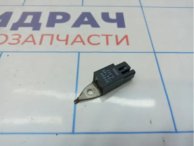 Конденсатор Toyota Camry (XV40) 90980-04148.