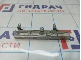 Фонарь задний (стоп сигнал) Toyota Camry (XV40) 81006-33010.