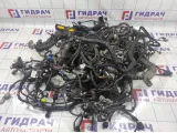 Проводка двигателя Toyota Camry (XV40) 82111-33E61. С блоком предохранителей.