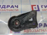 Кронштейн передней балки Toyota Camry (XV40) 51024-33070. Задний левый.
