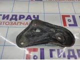 Кронштейн передней балки Toyota Camry (XV40) 51024-33070. Задний левый.