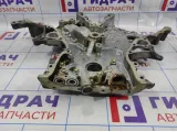 Крышка двигателя передняя Toyota Camry (XV40) 11310-31020.