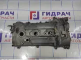 Крышка головки блока (клапанная) Toyota Camry (XV40) 11201-31250. Правая.