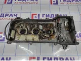 Крышка головки блока (клапанная) Toyota Camry (XV40) 11202-31030. Левая.