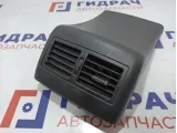 Накладка центральной консоли задняя Toyota Camry (XV40) 58903-33060-B0. Дефект дефлектора.