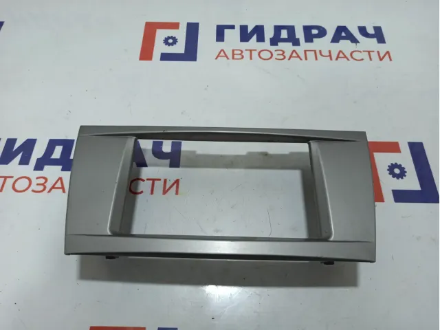 Рамка магнитолы Toyota Camry (XV40) . 2 DIN.