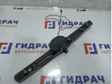 Накладка крышки багажника Toyota Camry (XV40) 76811-33170-C0. С камерой заднего вида.