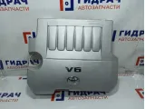 Накладка декоративная на двигатель Toyota Camry (XV40) 11209-31031. Царапины.