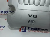 Накладка декоративная на двигатель Toyota Camry (XV40) 11209-31031. Царапины.
