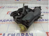 Коллектор впускной Toyota Camry (XV40) 17190-31081. Отверстие под газ.