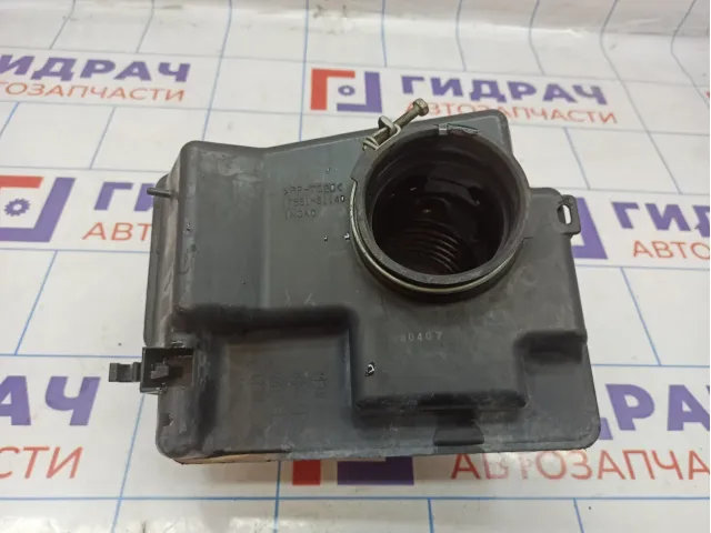 Резонатор воздушного фильтра Toyota Camry (XV40) 17881-31140.