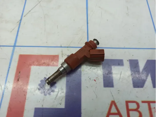 Форсунка инжекторная электрическая Toyota Camry (XV40) 23209-31050.