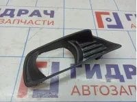 Рамка противотуманной фары правой Toyota Camry (XV40) 52127-33040.