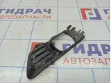 Рамка противотуманной фары правой Toyota Camry (XV40) 52127-33040.