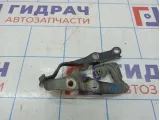 Петля капота левая Toyota Camry (XV40) 53420-33180.