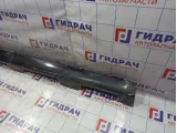 Накладка на порог правая наружная Toyota Camry (XV40) 75850-33030-C0. Дефекты.