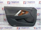 Обшивка двери передней левой Toyota Camry (XV40) 67620-33B22-B4