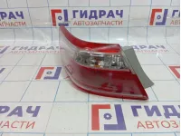 Фонарь задний наружный левый Toyota Camry (XV40) 81561-33480