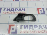 Рамка противотуманной фары левая Toyota Camry (XV40) 52128-33050