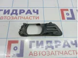 Рамка противотуманной фары левая Toyota Camry (XV40) 52128-33050