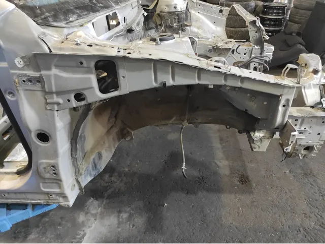 Лонжерон передний правый Toyota Camry (XV40) 53701-33150