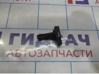 Расходомер воздуха (массметр) Toyota Camry (XV40) 22204-31020