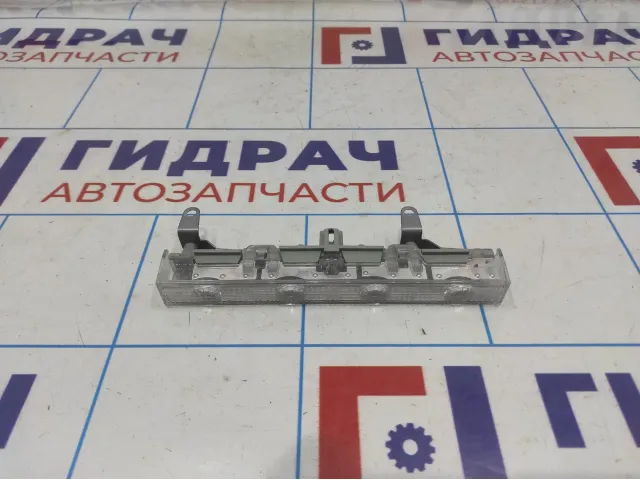 Фонарь задний (стоп сигнал) Toyota Camry (XV40) 81006-33010