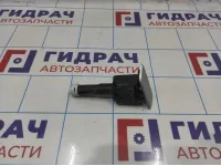 Форсунка омывателя фары правая Toyota Camry (XV40) 85207-33010