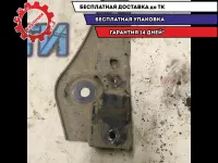 Кронштейн задней балки правый Toyota Camry V50 5220433030
