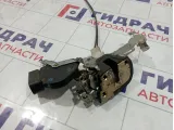 Замок двери передней правой Toyota Corolla (E120) 69030-12440
