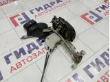Замок двери передней правой Toyota Corolla (E120) 69030-12440