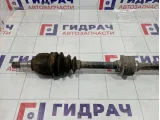 Привод передний правый Toyota Corolla (E120) 43410-12490