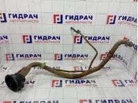 Горловина топливного бака Toyota Corolla (E120) 77201-12580