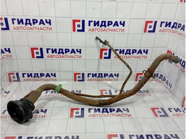 Горловина топливного бака Toyota Corolla (E120) 77201-12580