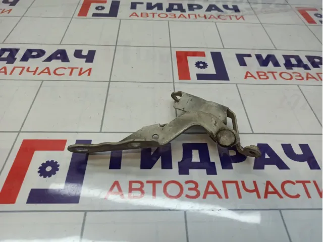 Петля капота левая Toyota Corolla (E120) 53420-12330