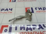 Петля капота левая Toyota Corolla (E120) 53420-12330