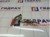 Петля капота правая Toyota Corolla (E120) 53410-12410
